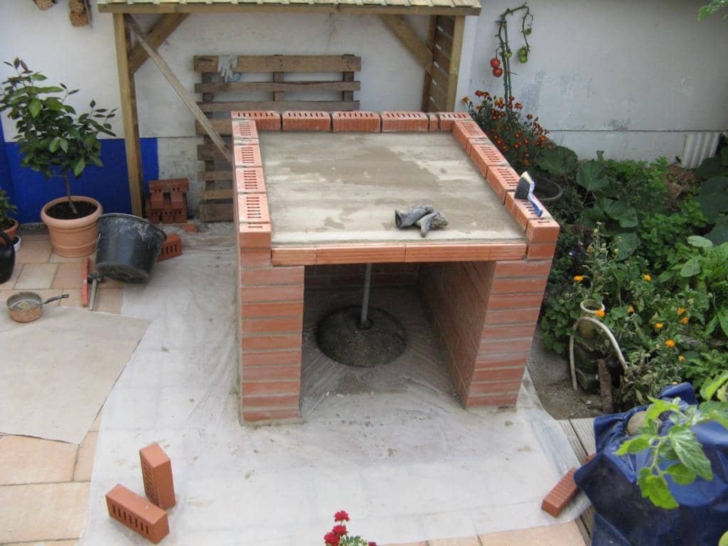 Pizza oven and wood oven kit Valoriani FVR stone oven, 120x120cm baking surface for garden and outdoor kitchens.