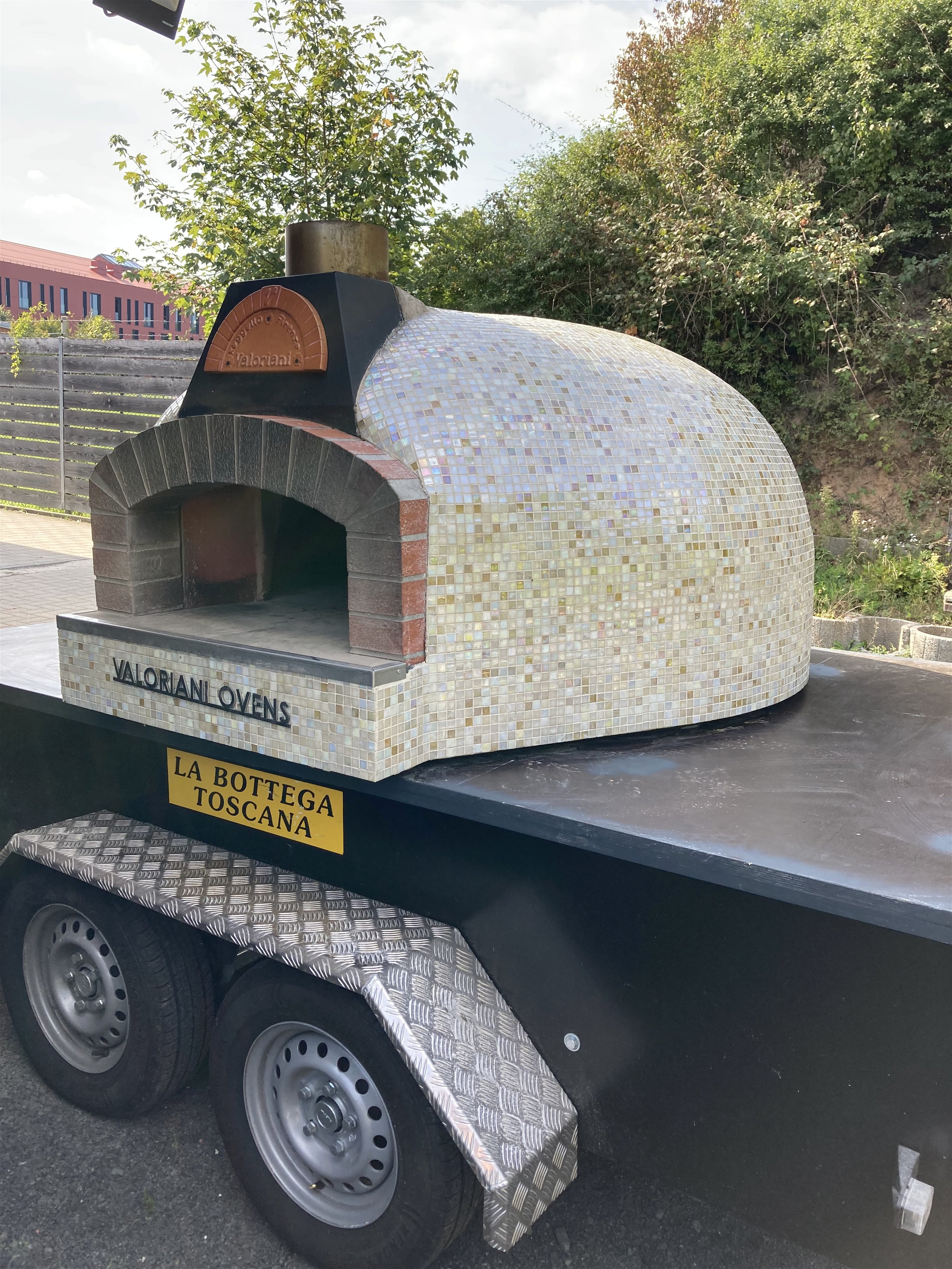 Pizza ovens No. 3 for rent Valoriani Hobby mounted on trailer for pickup