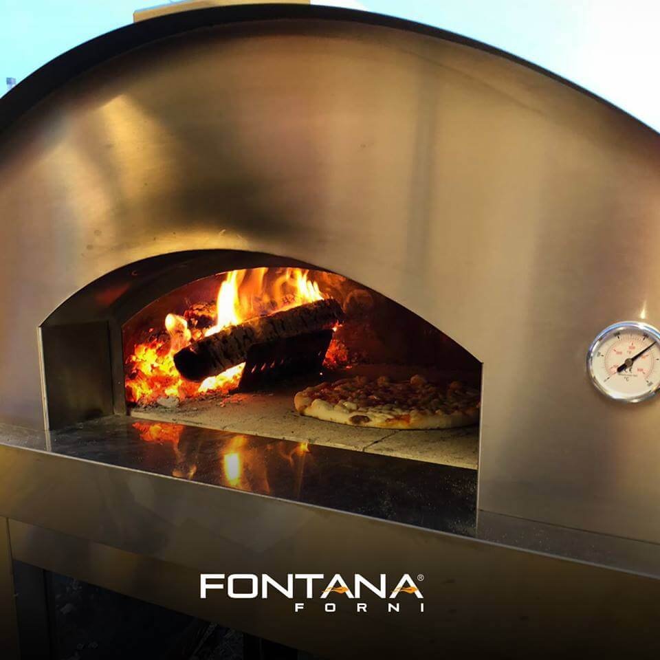 Dome oven Fontana Margherita with wood firing, pizza oven for outdoor kitchen, red
