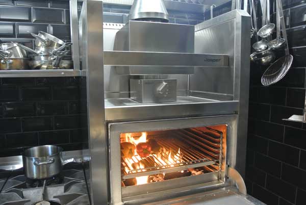 Bayreuth ist um einen Josper Grill reicher