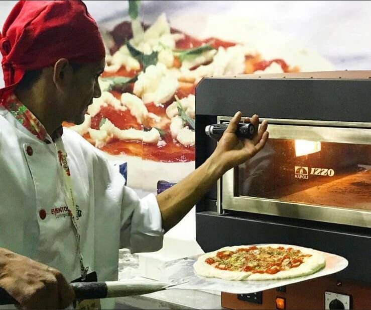 Izzo-Elektro-Pizzaofen Cucciolo, bis 450 Grad, vollständig aus Schamotte, für Gastro