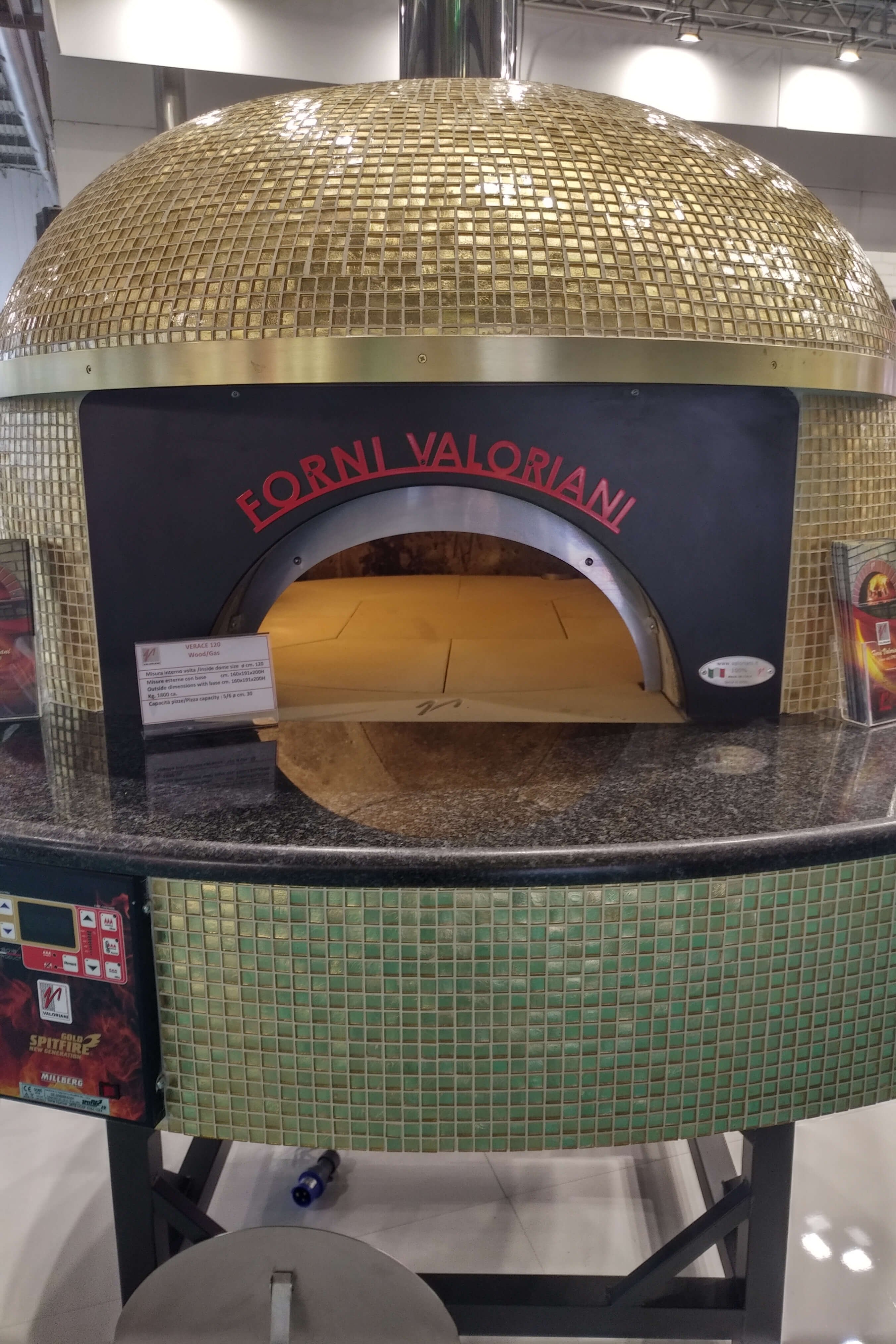 Holzpizzaofen Valoriani Verace Napoletano: Gastro-Pizzaofen mit AVPN-Zertifikat, 120 cm Durchmesser