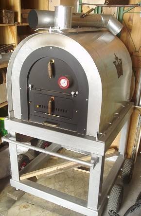 Valoriani pizza & wood oven kit with indirect firing, 40x60cm baking surface.