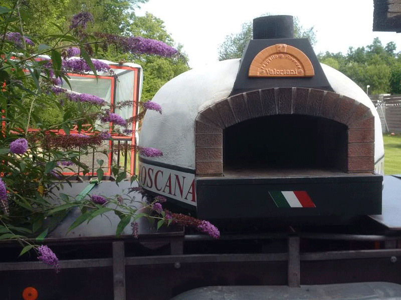Pizza oven for Catering
