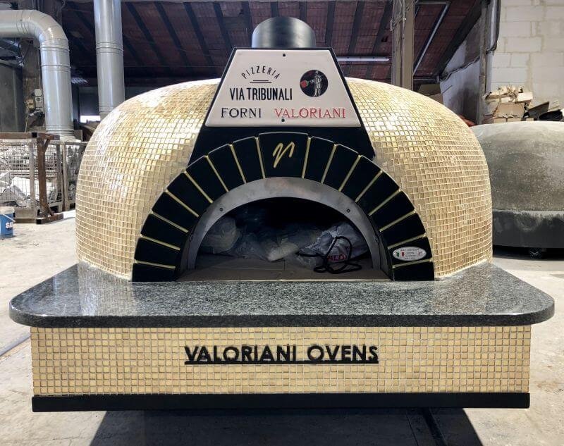Gastronomischer Pizzaofen Valoriani Vesuvio Igloo mit RHS-Umluftsystem, Holz und Gas, 140x160cm Durchmesser